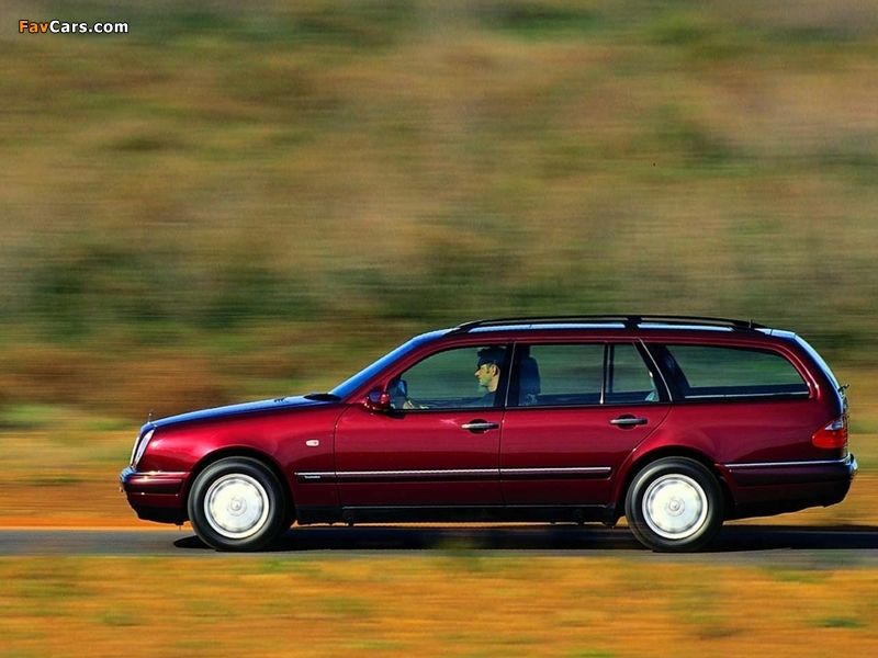 Mercedes-Benz E 200 Estate (S210) 1996–99 images (800 x 600)