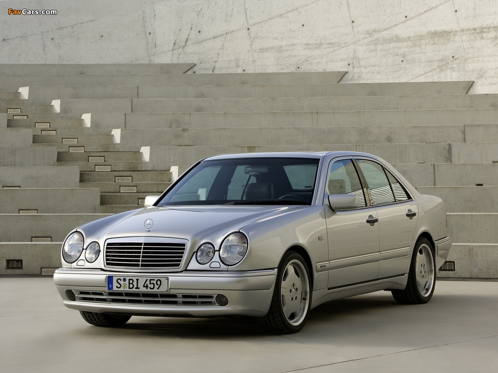 Mercedes-Benz E 50 AMG (W210) 1996–97 images (1024 x 768)