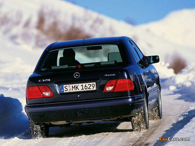 Mercedes-Benz E 320 4MATIC (W210) 1997–99 pictures (640 x 480)