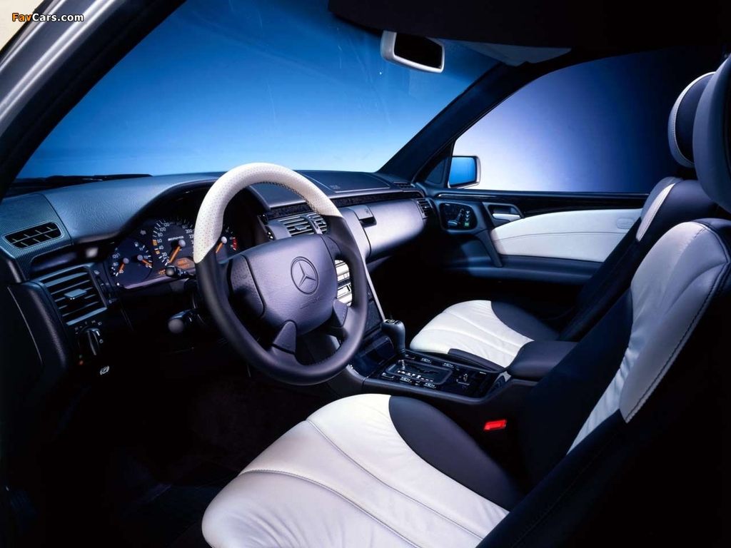 Mercedes-Benz E 55 AMG Estate (S210) 1999–2002 images (1024 x 768)