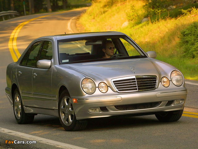 Mercedes-Benz E 320 US-spec (W210) 1999–2002 photos (640 x 480)