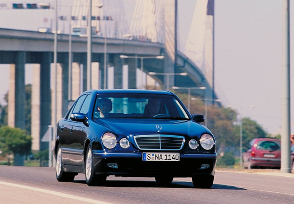 Mercedes-Benz E 240 (W210) 1999–2002 pictures