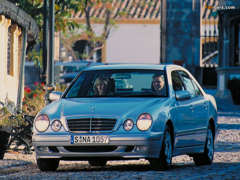 Mercedes-Benz E 200 (W210) 1999–2001 wallpapers (800 x 600)