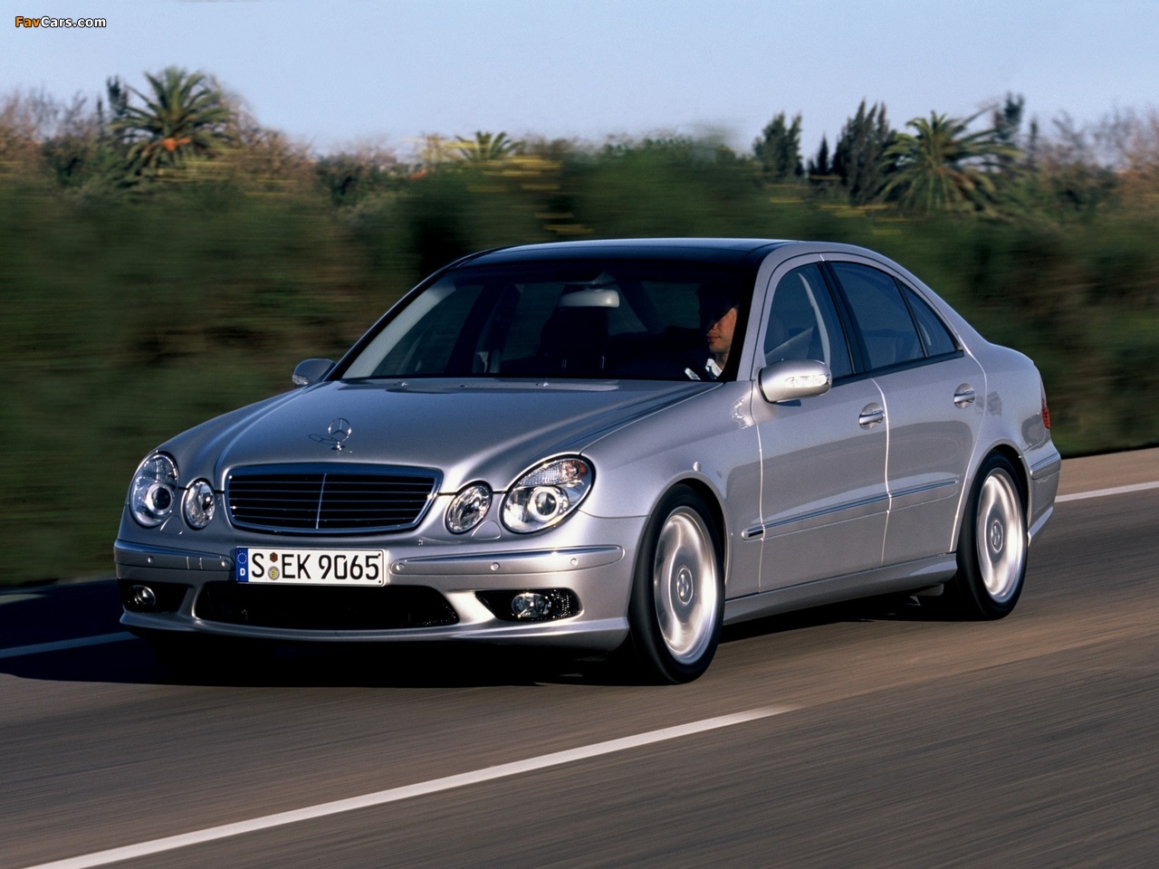 Mercedes-Benz E 500 AMG Sports Package (W211) 2002–06 images (1280 x 960)
