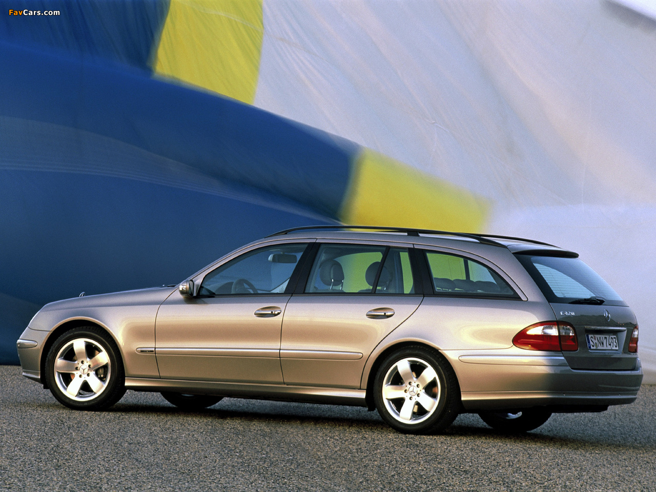 Mercedes-Benz E 320 Estate (S211) 2002–06 wallpapers (1280 x 960)