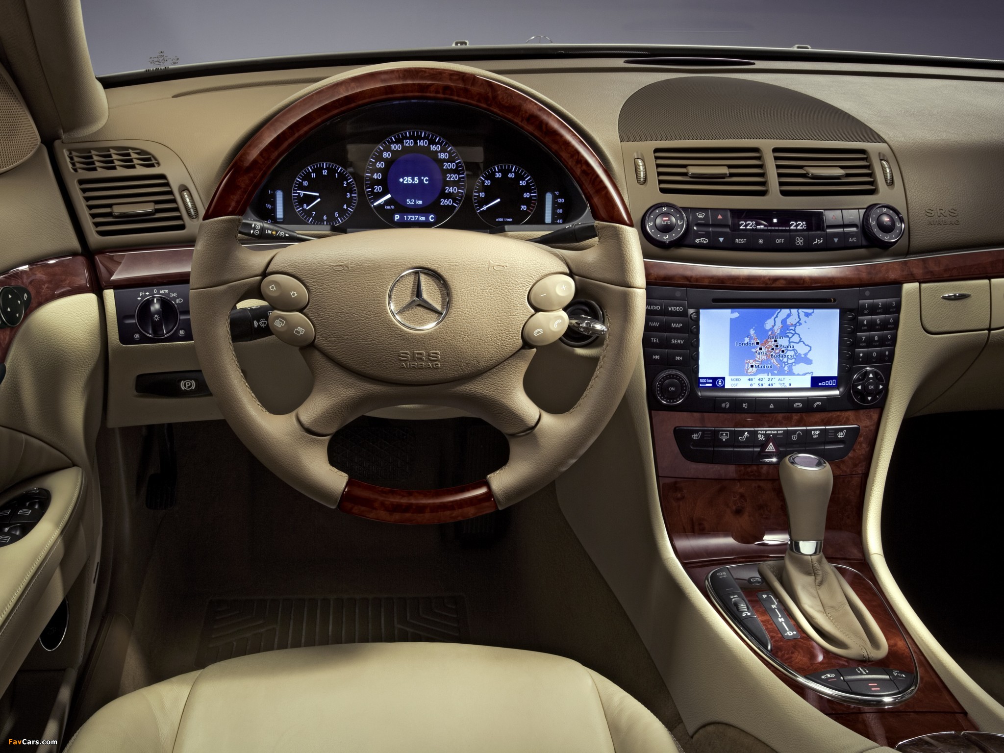 Mercedes-Benz E 500 (W211) 2006–09 images (2048 x 1536)