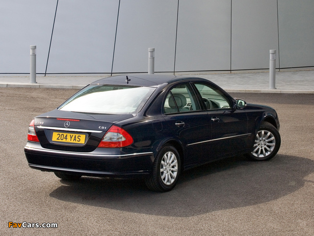 Mercedes-Benz E 280 CDI UK-spec (W211) 2006–09 photos (640 x 480)