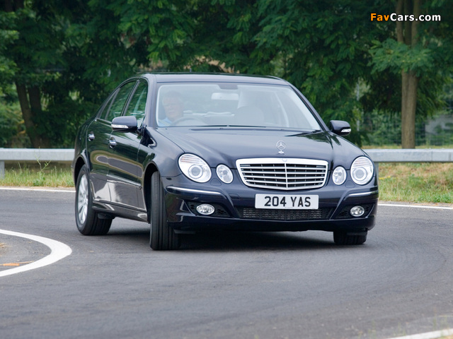 Mercedes-Benz E 280 CDI UK-spec (W211) 2006–09 photos (640 x 480)