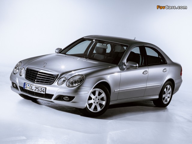 Mercedes-Benz E 280 (W211) 2006–09 wallpapers (640 x 480)