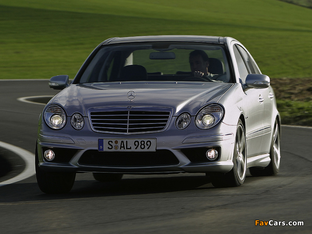 Mercedes-Benz E 63 AMG (W211) 2007–09 images (640 x 480)