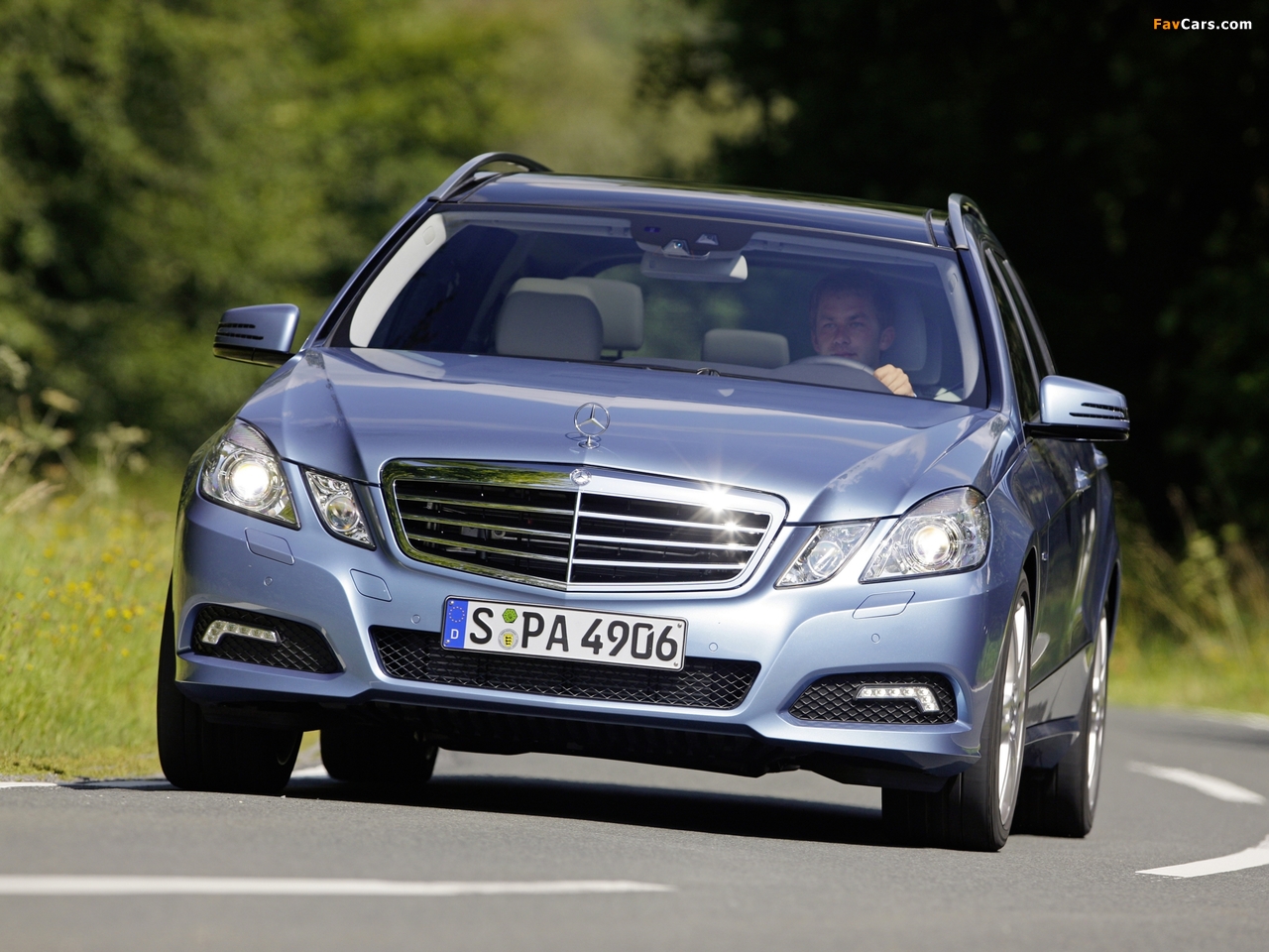 Mercedes-Benz E 350 CDI 4MATIC Estate (S212) 2009–12 images (1280 x 960)