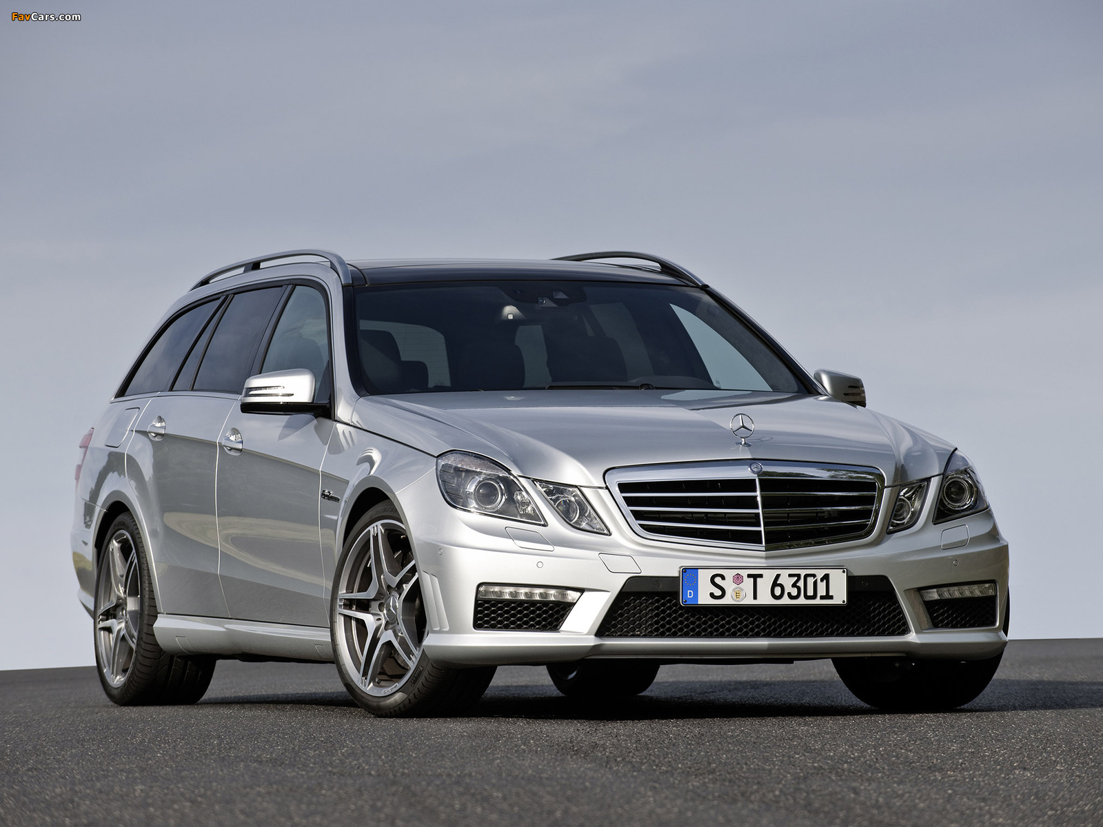 Mercedes-Benz E 63 AMG Estate (S212) 2009–11 images (1600 x 1200)