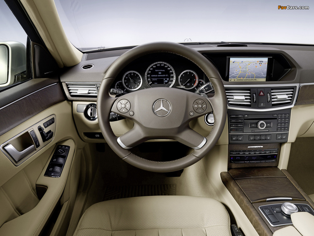 Mercedes-Benz E 350 CDI (W212) 2009–12 images (1024 x 768)