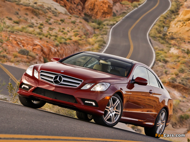 Mercedes-Benz E 550 Coupe AMG Sports Package US-spec (C207) 2009–12 images (640 x 480)