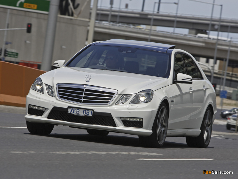 Mercedes-Benz E 63 AMG AU-spec (W212) 2009–11 images (800 x 600)