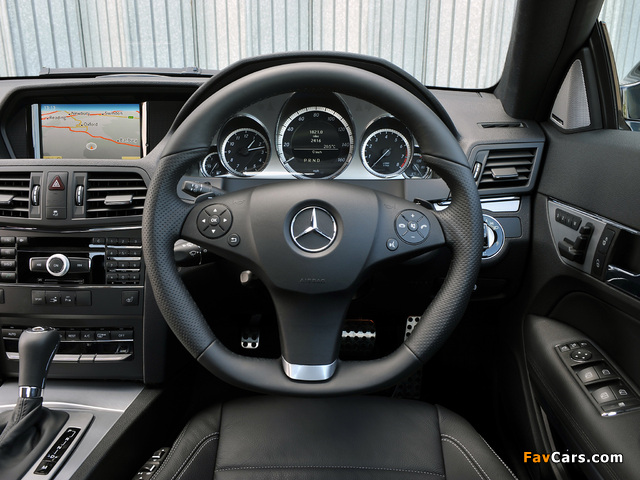 Mercedes-Benz E 500 Coupe AMG Sports Package UK-spec (C207) 2009–12 images (640 x 480)