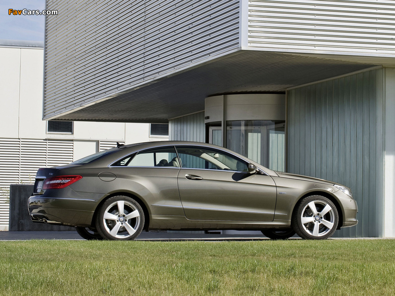 Mercedes-Benz E 350 CDI Coupe (C207) 2009–12 images (800 x 600)