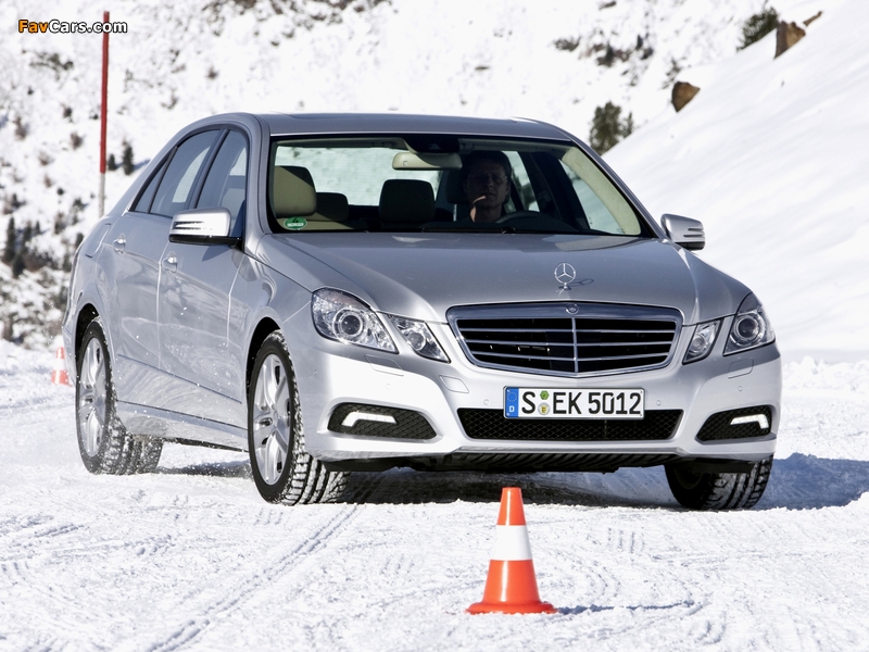 Mercedes-Benz E 350 4MATIC (W212) 2009–12 images (800 x 600)