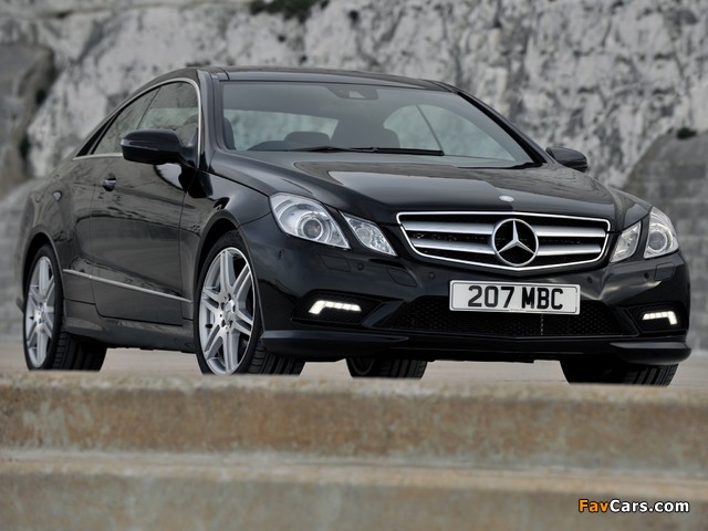 Mercedes-Benz E 500 Coupe AMG Sports Package UK-spec (C207) 2009–12 images (640 x 480)