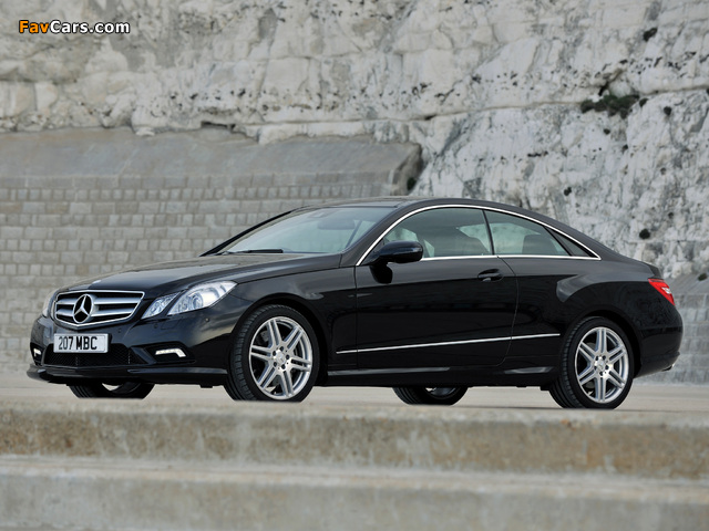 Mercedes-Benz E 500 Coupe AMG Sports Package UK-spec (C207) 2009–12 images (640 x 480)