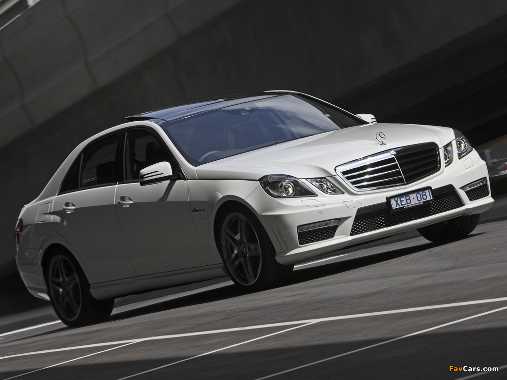 Mercedes-Benz E 63 AMG AU-spec (W212) 2009–11 photos (1024 x 768)