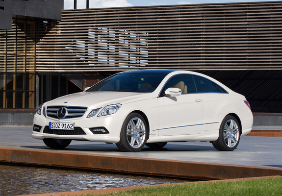 Mercedes-Benz E 500 Coupe AMG Sports Package (C207) 2009–12 photos