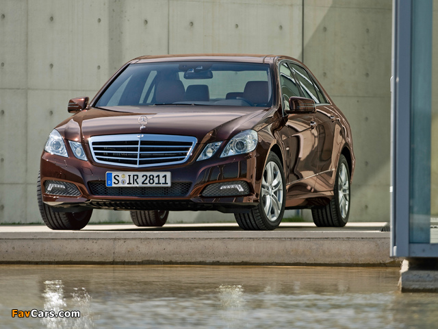 Mercedes-Benz E 350 CGI (W212) 2009–12 photos (640 x 480)