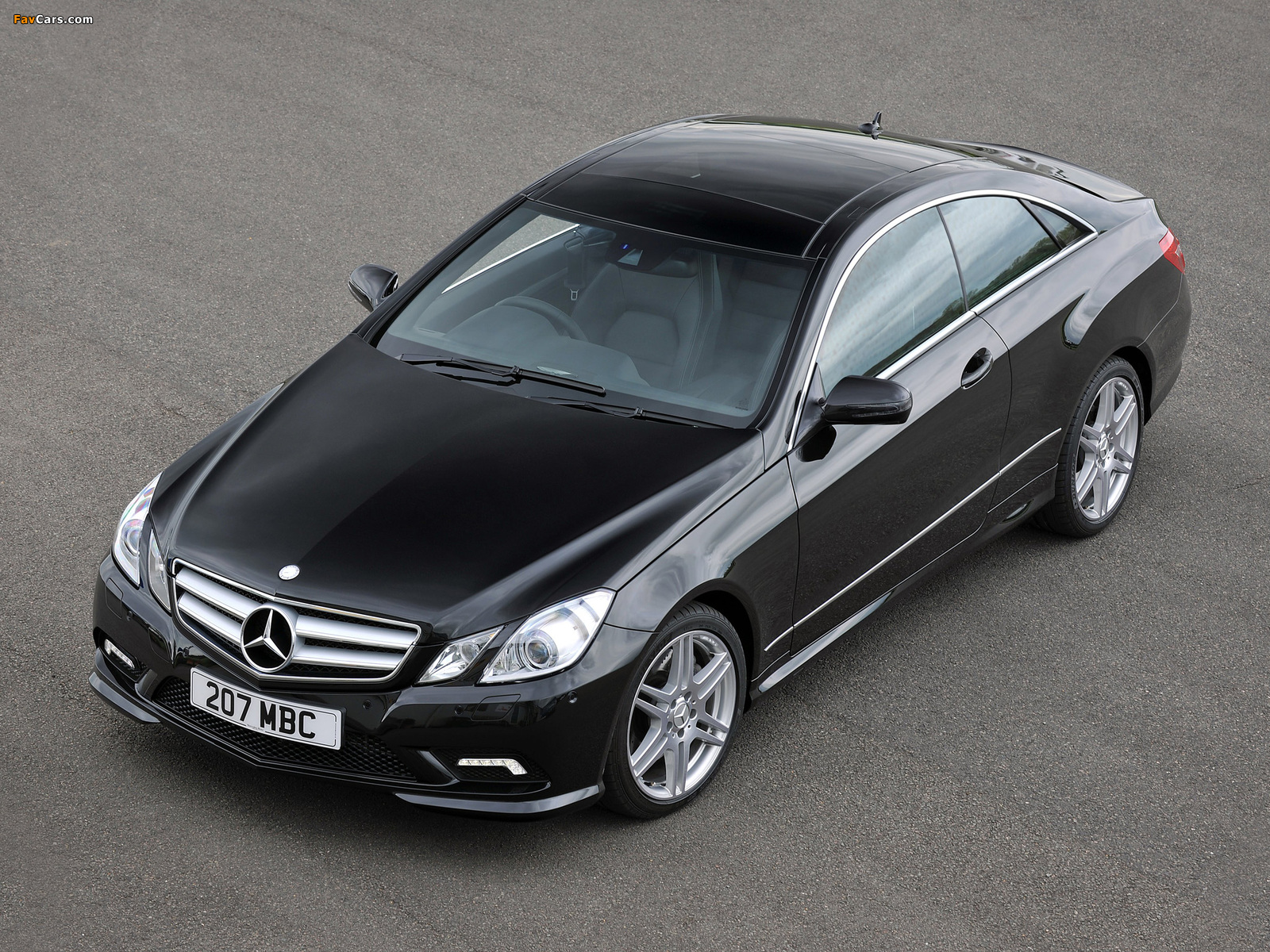 Mercedes-Benz E 500 Coupe AMG Sports Package UK-spec (C207) 2009–12 photos (1600 x 1200)