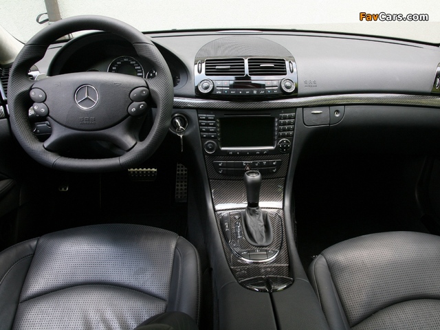 VÄTH Mercedes-Benz E 63 AMG Estate (S211) 2009 photos (640 x 480)