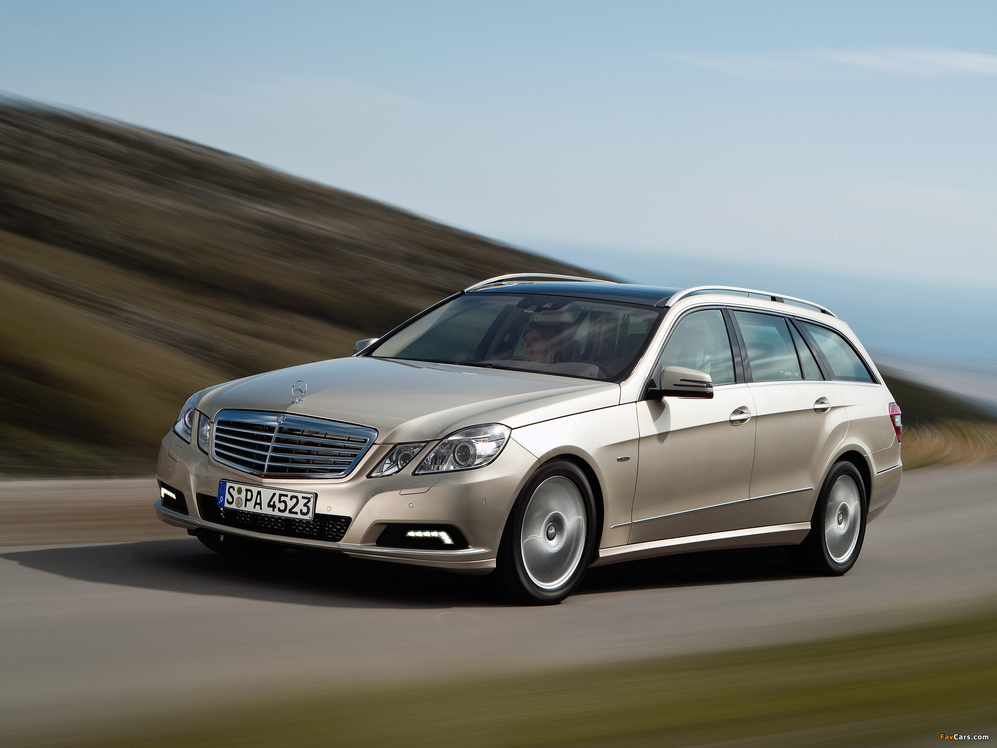 Mercedes-Benz E 250 CDI Estate (S212) 2009–12 photos (2048 x 1536)