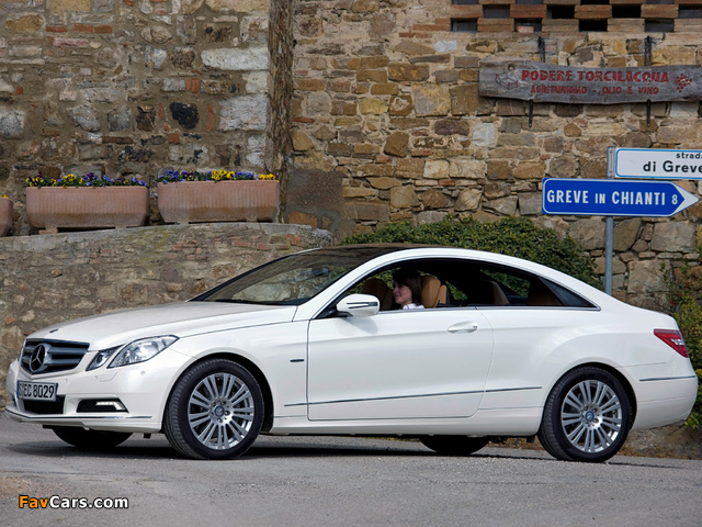 Mercedes-Benz E 350 CGI Coupe (C207) 2009–12 pictures (640 x 480)