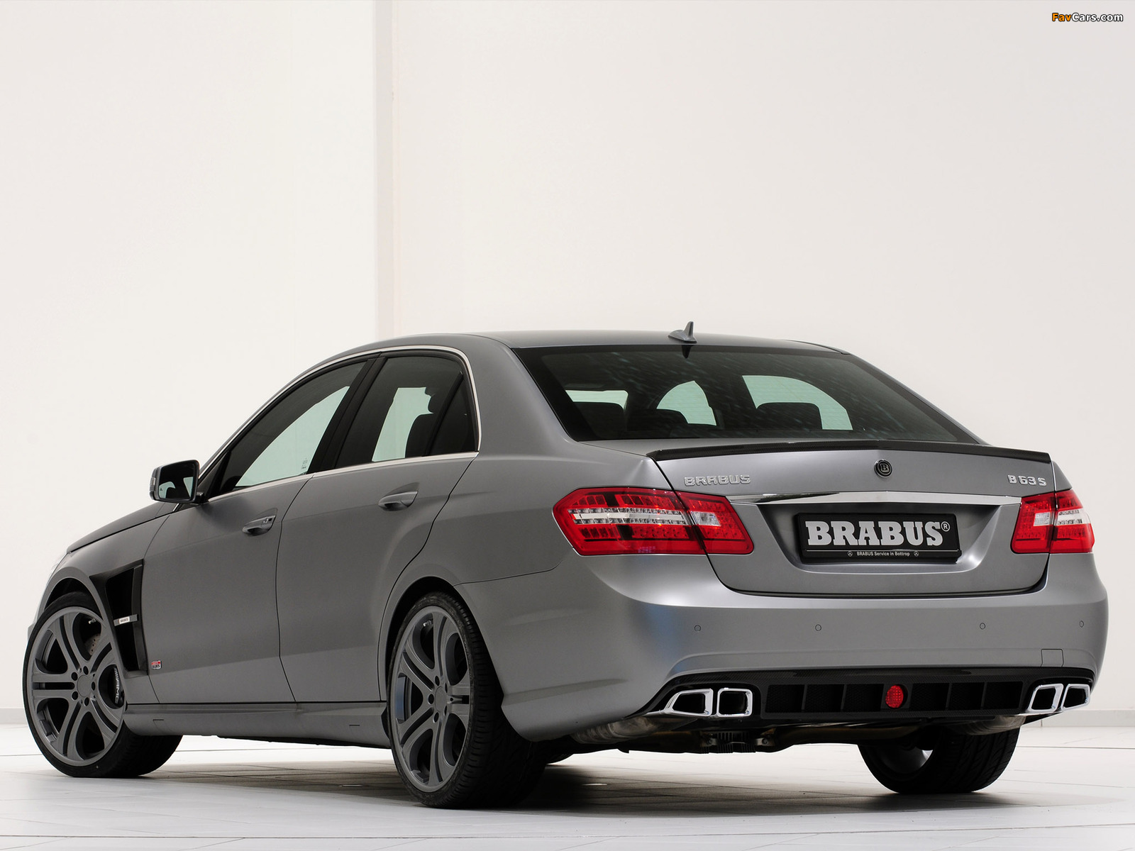 Brabus B63 S (W212) 2009 pictures (1600 x 1200)