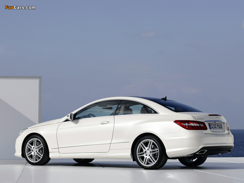 Mercedes-Benz E 500 Coupe AMG Sports Package (C207) 2009–12 pictures (800 x 600)