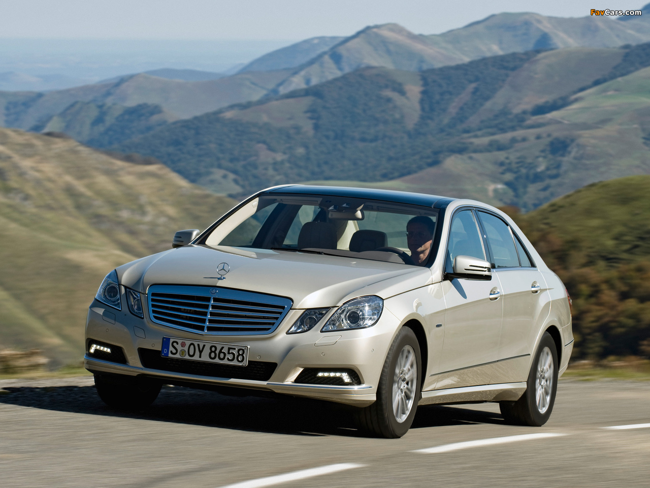 Mercedes-Benz E 350 CDI (W212) 2009–12 pictures (1280 x 960)