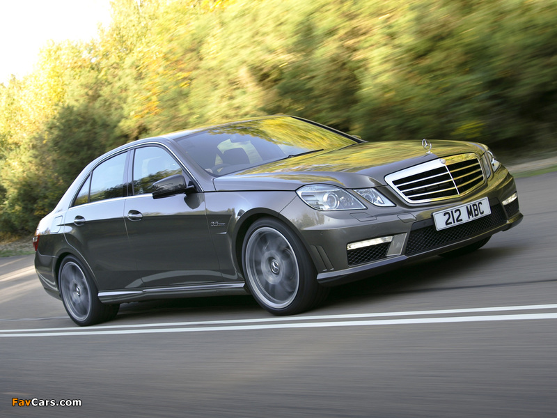 Mercedes-Benz E 63 AMG UK-spec (W212) 2009–11 pictures (800 x 600)