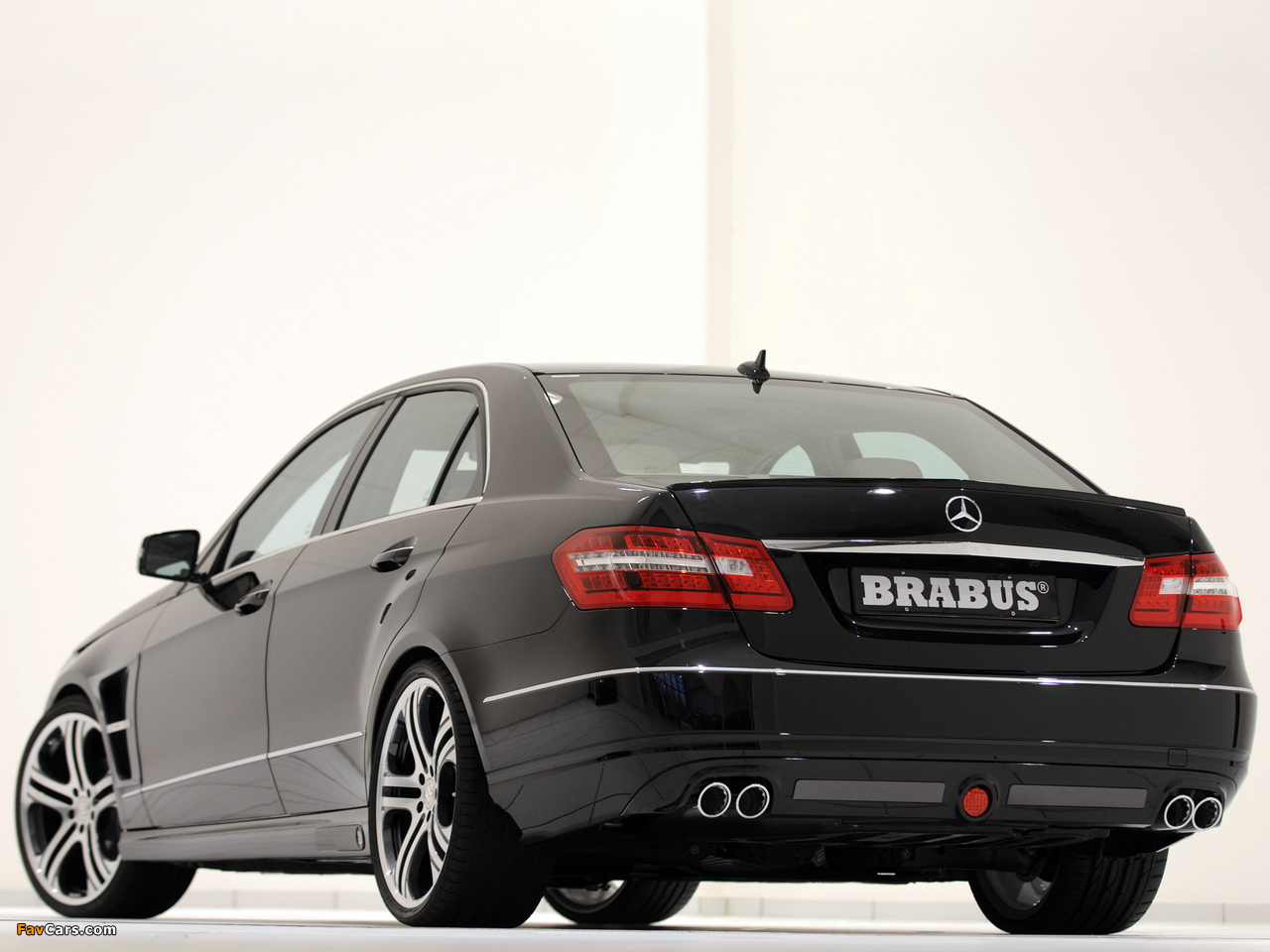 Brabus Mercedes-Benz E-Klasse (W212) 2009 pictures (1280 x 960)