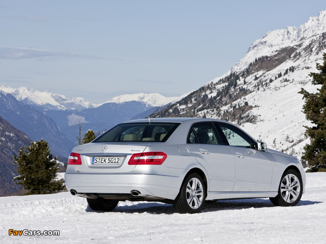 Mercedes-Benz E 350 4MATIC (W212) 2009–12 pictures (640 x 480)