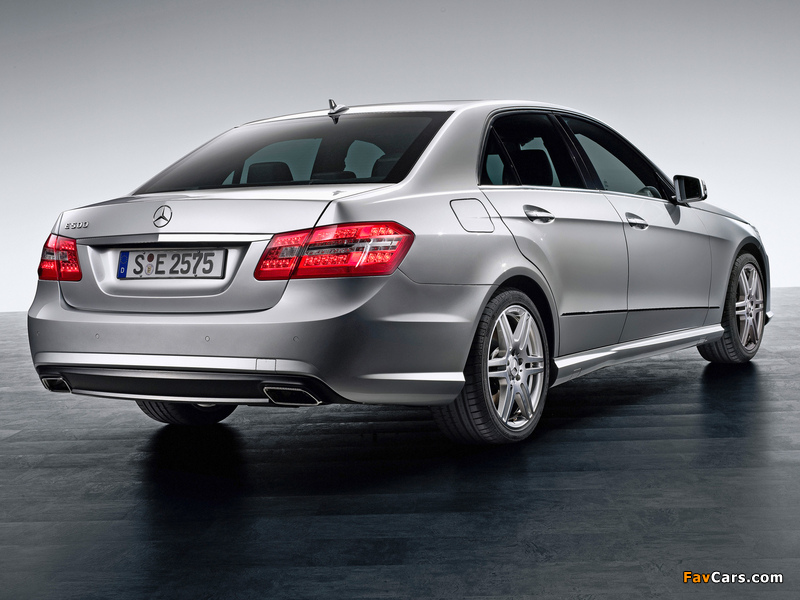 Mercedes-Benz E 500 AMG Sports Package (W212) 2009–12 wallpapers (800 x 600)