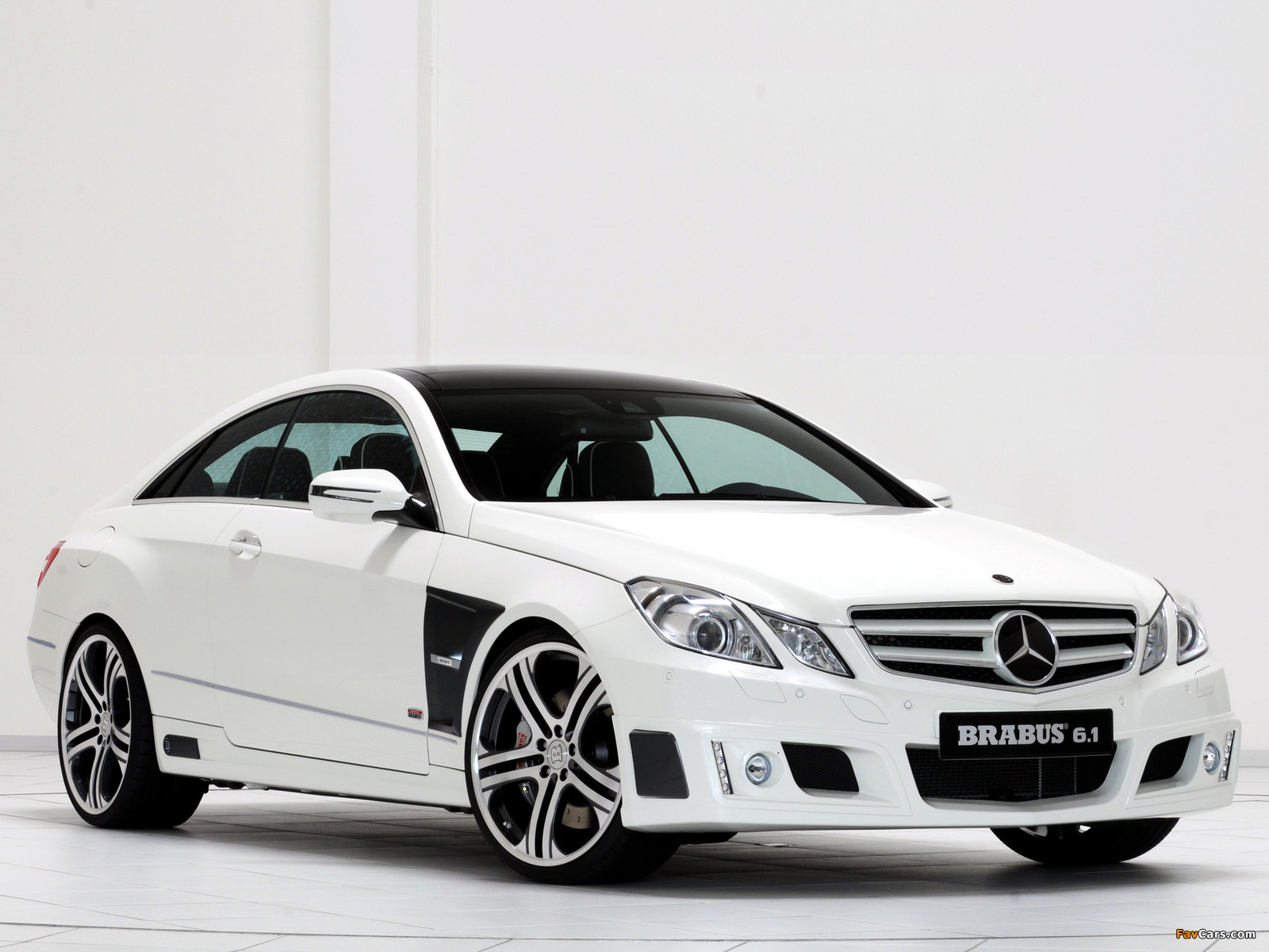 Brabus Mercedes-Benz E-Klasse Coupe (C207) 2009 wallpapers (1600 x 1200)