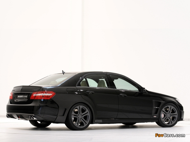 Brabus E V12 (W212) 2010 images (640 x 480)