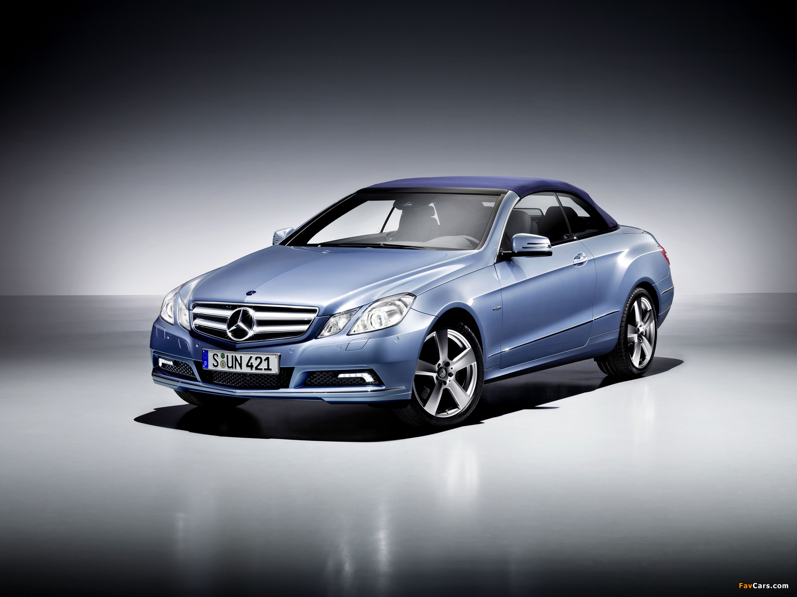 Mercedes-Benz E 350 CGI Cabrio (A207) 2010–12 images (1600 x 1200)