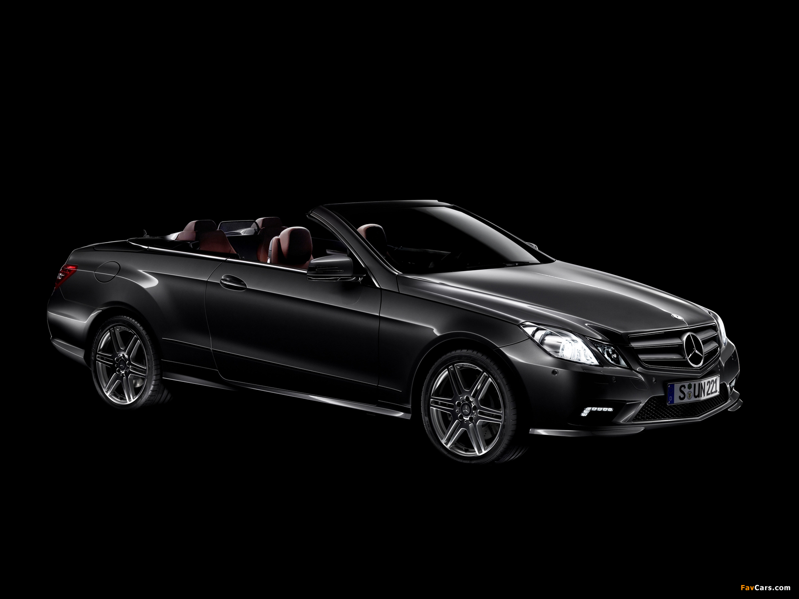 Mercedes-Benz E 500 Cabrio AMG Sports Package (A207) 2010–12 images (1600 x 1200)