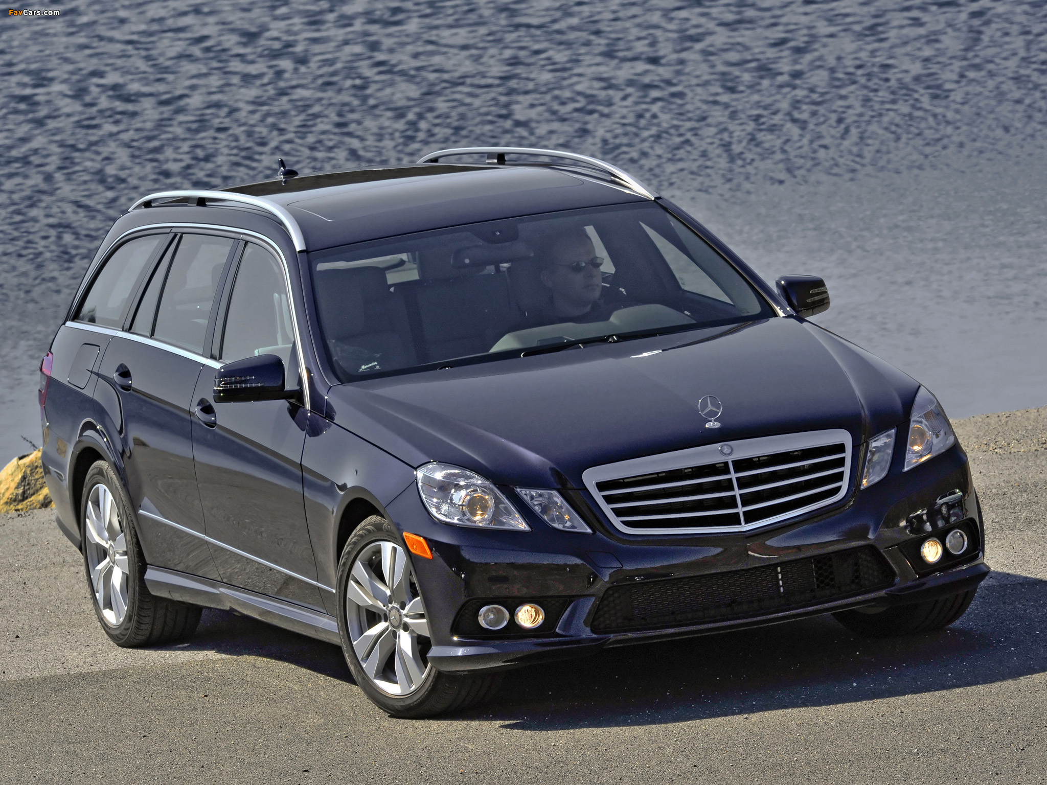 Mercedes-Benz E 350 4MATIC Estate AMG Sports Package US-spec (S212) 2010–12 images (2048 x 1536)