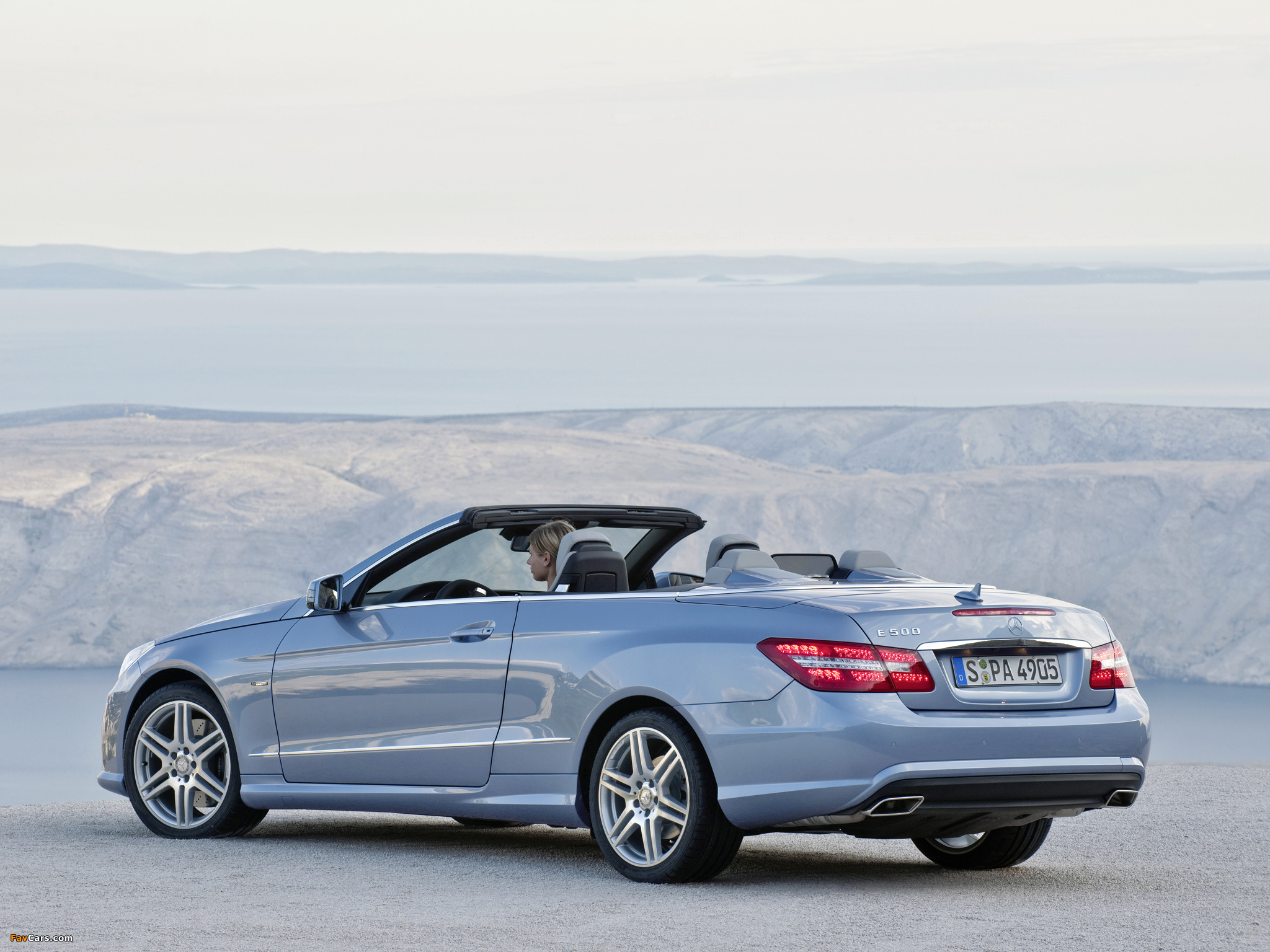 Mercedes-Benz E 500 Cabrio AMG Sports Package (A207) 2010–12 photos (2048 x 1536)