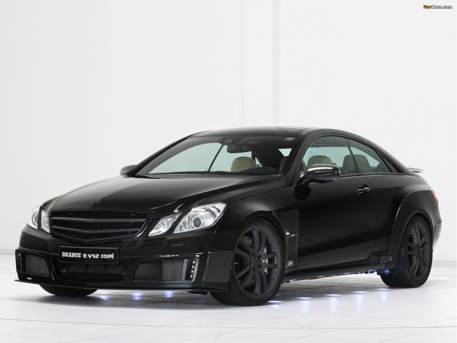 Brabus Mercedes-Benz E-Klasse V12 Coupe (C207) 2010 photos (1600 x 1200)