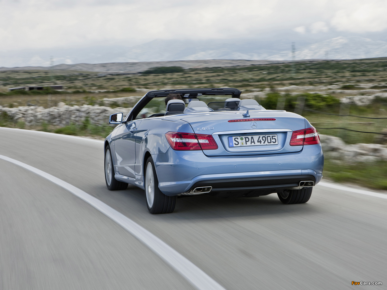 Mercedes-Benz E 500 Cabrio AMG Sports Package (A207) 2010–12 photos (1280 x 960)