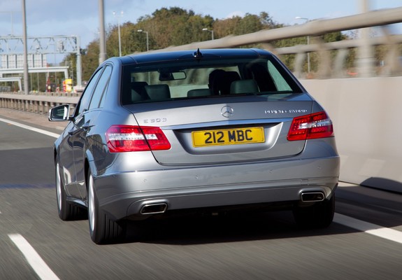 Mercedes-Benz E 300 BlueTec Hybrid UK-spec (W212) 2010–12 photos