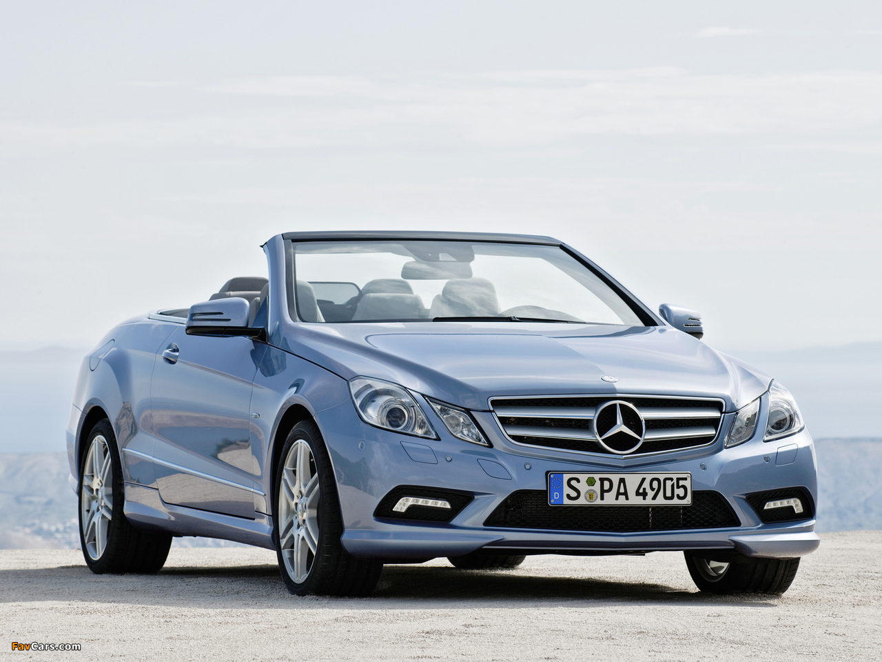 Mercedes-Benz E 500 Cabrio AMG Sports Package (A207) 2010–12 photos (1280 x 960)