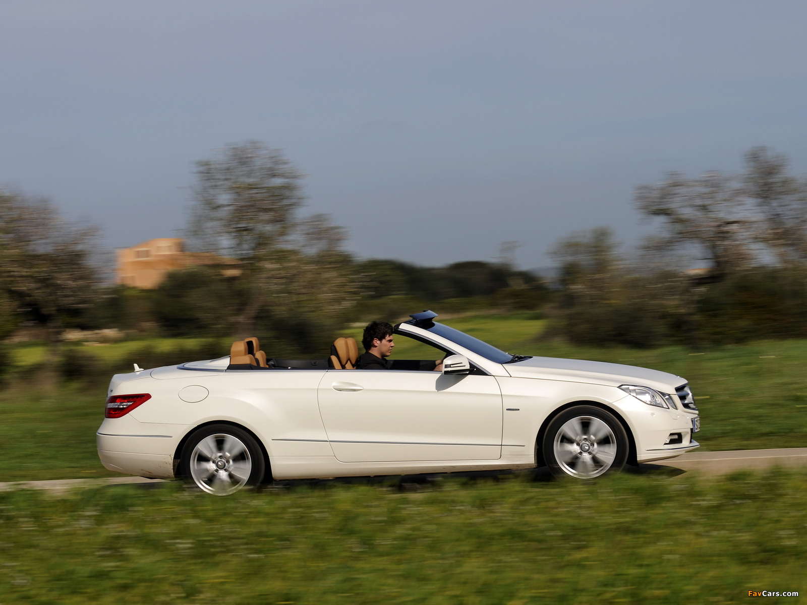 Mercedes-Benz E 250 CGI Cabrio (A207) 2010–12 pictures (1600 x 1200)