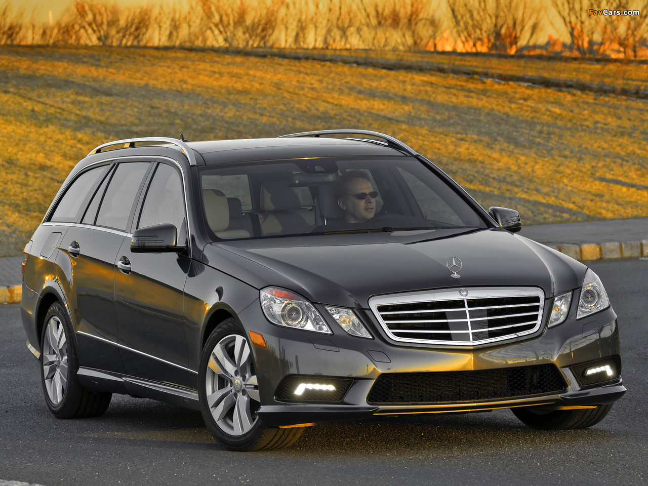 Mercedes-Benz E 350 4MATIC Estate AMG Sports Package US-spec (S212) 2010–12 wallpapers (1280 x 960)